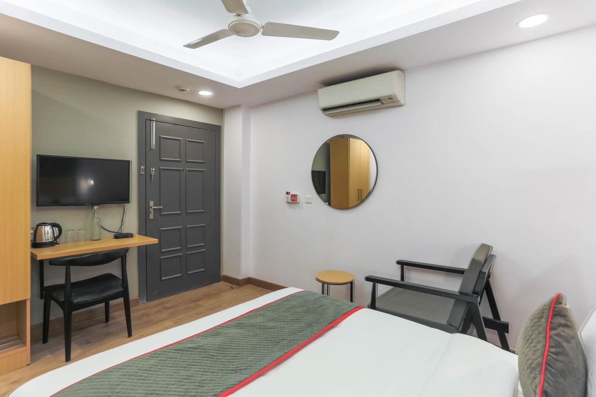 Super Townhouse Habitat New Town Rooms & Party Spaces コルカタ エクステリア 写真