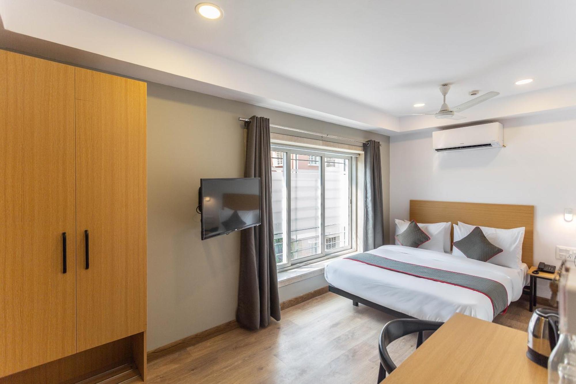 Super Townhouse Habitat New Town Rooms & Party Spaces コルカタ エクステリア 写真